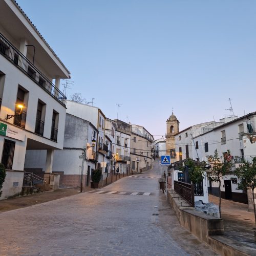 Emilio Torres se congratula de la concesión de una farmacia para el casco antiguo de Martos