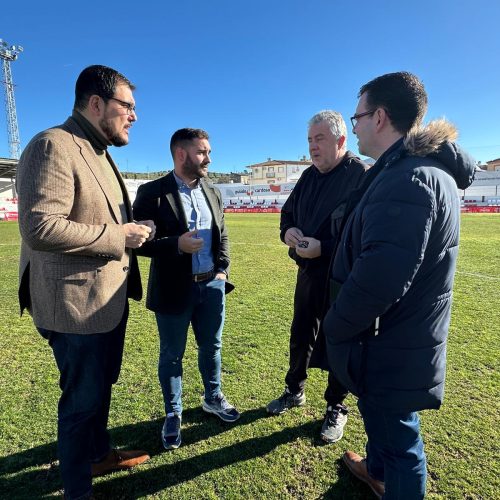 El Ayuntamiento impulsa la reforma integral del Estadio Municipal Ciudad de Martos con una inversión de 1,5 millones de euros