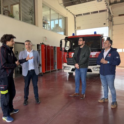 Compromiso con reforzar la seguridad con nuevas dotaciones al Parque de Bomberos