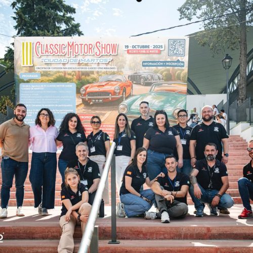 Más de 250 coches hicieron rugir Martos en el III Classic Motor Show