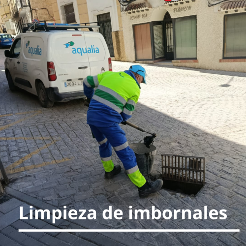 Continuamos con la limpieza de imbornales a través de la empresa Aqualia