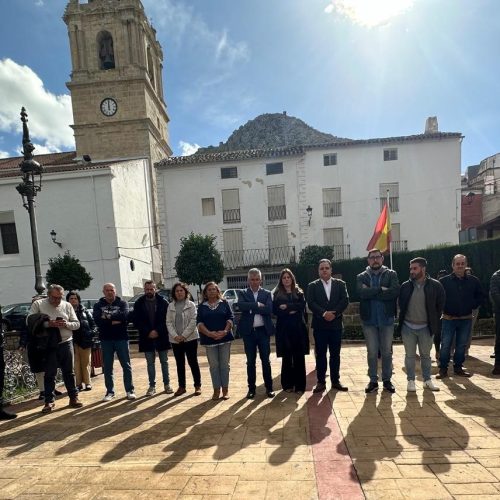 Minuto de silencio en solidaridad por los afectados por la DANA