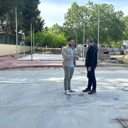 El concejal de Urbanismo visita el parque de El Lagartijo para comprobar el avance de las obras de remodelación