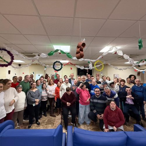 La Residencia y Taller Ocupacional Virgen de la Villa y el Centro Ocupacional La Peña celebran un encuentro de convivencia por el Día de la Discapacidad