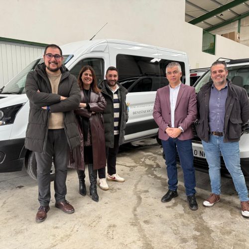 El Ayuntamiento renueva su flota de vehículos municipales
