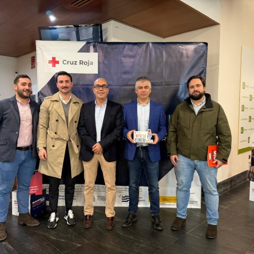 El Ayuntamiento recibe el reconocimiento de Cruz Roja por apoyar el Plan de Empleo de Cruz Roja Jaén en 2025