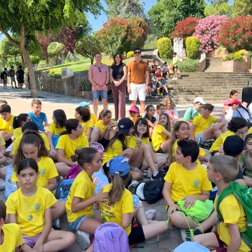 Más de 200 escolares participan en la V Marcha por el Cambio Climático