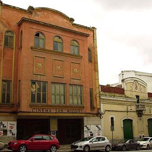 Aprobada la permuta de terrenos para salvaguardar el edificio del cine San Miguel